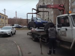 Эвакуированная машина в Москве: куда звонить и что делать?   		