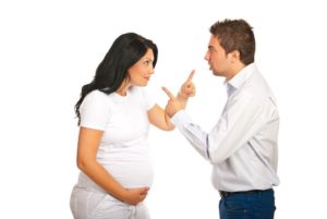 Развод при беременности: особенности процедуры