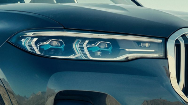 BMW X7 - воплощение мечты автомобильного энтузиаста